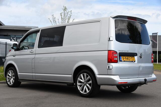 Volkswagen TRANSPORTER 2.0 TDI L2H1 DC PB Edition Cruise, Sensoren, Airco, 102PK Trekhaak, Dubbel Cabine, Uniek!