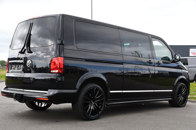 Volkswagen TRANSPORTER 2.0 TDI L2H1 30 DC Bulli Full Options! Virtual, Adaptieve Cruise, Camera, Carplay, Leder, 199PK, Clima, Stoelverwarming, Elektrische deuren, Uniek!