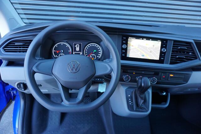 Volkswagen TRANSPORTER 32 | L2H1 | 150 PK AUT | Cruise | Camera | Navi | BPM Vrij!