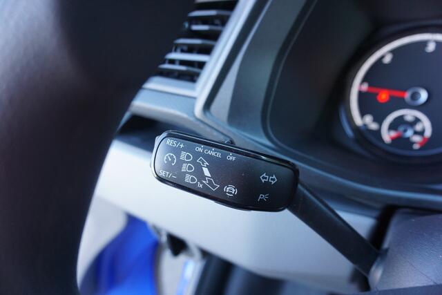 Volkswagen TRANSPORTER 32 | L2H1 | 150 PK AUT | Cruise | Camera | Navi | BPM Vrij!