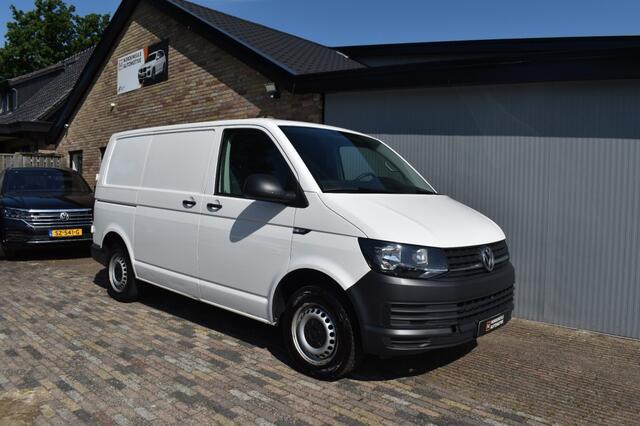 Volkswagen TRANSPORTER 2.0 TDI L1H1 HIGHL. Apple Carplay, Cruise, Schuifdeur
