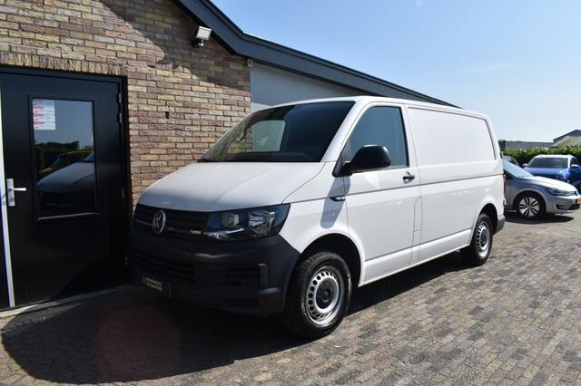 Volkswagen TRANSPORTER 2.0 TDI L1H1 HIGHL. Apple Carplay, Cruise, Schuifdeur