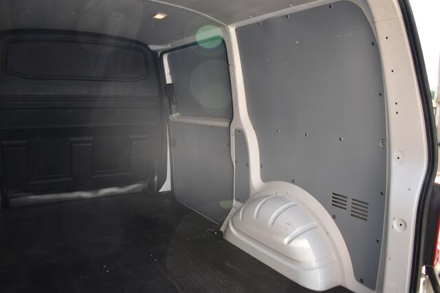 Volkswagen TRANSPORTER 2.0 TDI L1H1 HIGHL. Apple Carplay, Cruise, Schuifdeur