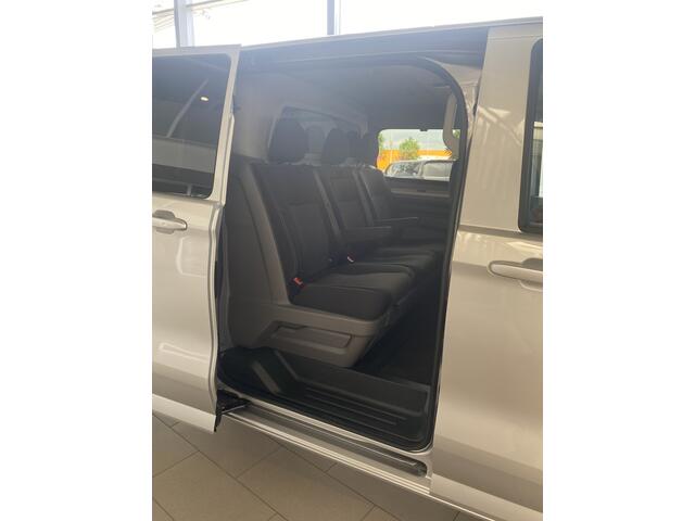 Volkswagen TRANSPORTER 2.0 TDI 125kW 170PK L2H1 Bulli AUT Dubbele Cabine BPM vrij