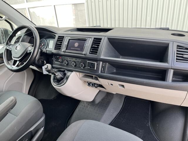 Volkswagen TRANSPORTER 2.0 TSI L2H1 Dubbele Schuifdeur Airco Cruise controle Bpm vrij Trekhaak Klep achter Omvormer Kastinrichting Standkachel Euro 6 Benzine Ideaal voor ombouw naar Camper !!