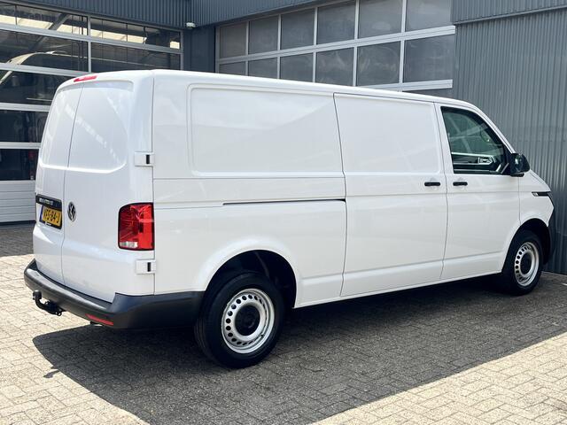 Volkswagen TRANSPORTER 2.0 TDI L2H1 T6.1 150pk DSG Automaat Airco Cruise Trekhaak 2500kg Navigatie App connect 1e eigenaar BPM vrij Euro 6 Lang bestel