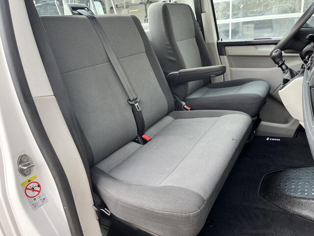 Volkswagen TRANSPORTER 2.0 TDI L2H1 Pick up open laadbak met Airco Telefoonverbinding Navigatiesysteem 3-Persoons Gereedschapskist 1e eigenaar Dealer onderhouden P-up Bakwagen Doka Pritsche Euro 6