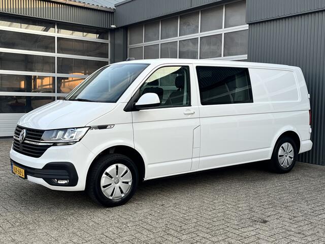 Volkswagen TRANSPORTER 2.0 TDI L2H1 150PK DC Airco Cruise controle Telefoonverbinding Trekhaak 2500kg Apple carplay Navigatiesysteem schuifdeur Euro 6 DC 1e eigenaar Dealer onderhouden
