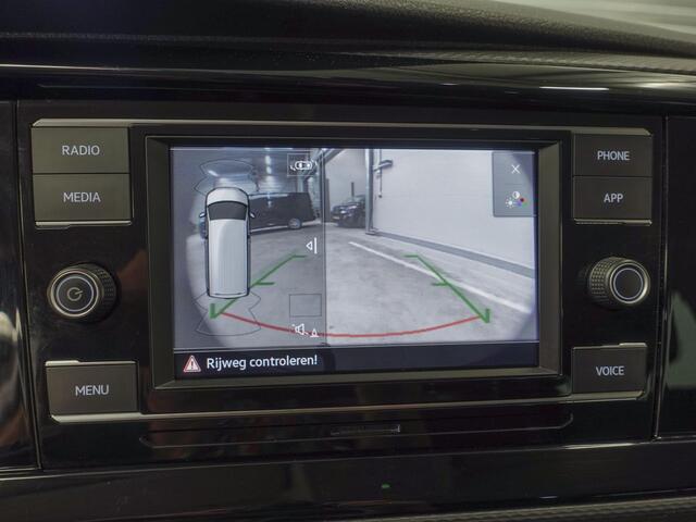 Volkswagen TRANSPORTER 2.0 TDI L2H1 Automaat Dubbele Cabine Airco Cruise Navi Parkeersensoren