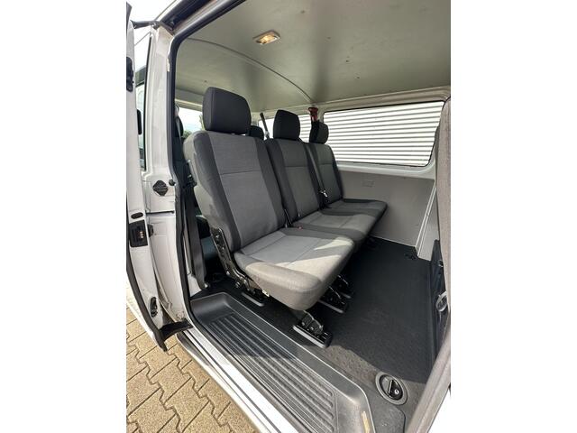 Volkswagen TRANSPORTER Kombi 2.0 TDI L1H1 Personenbus