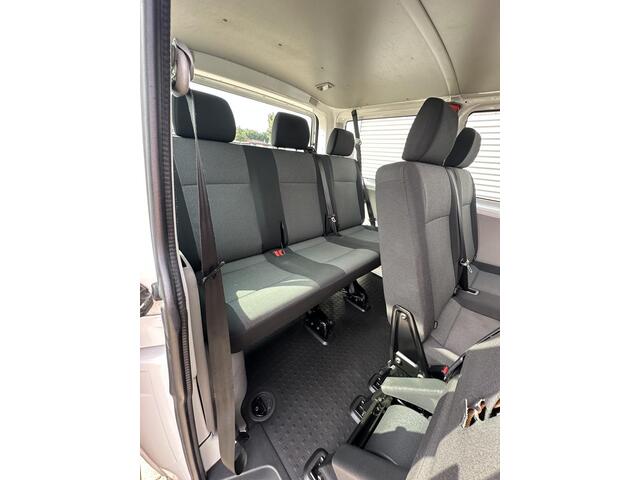 Volkswagen TRANSPORTER Kombi 2.0 TDI L1H1 Personenbus