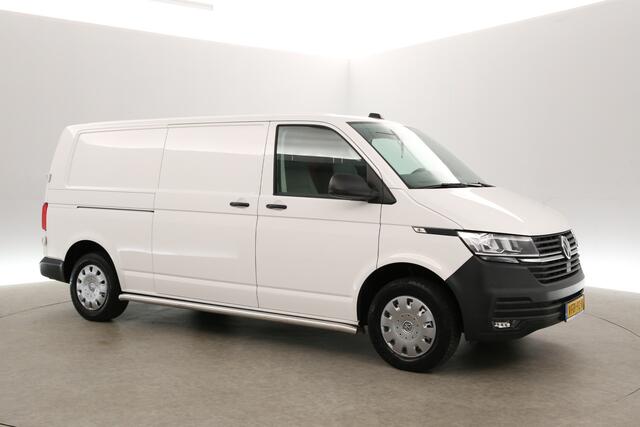Volkswagen TRANSPORTER 2.0 TDI L2H1 Airco Cruise Carplay Navigatie PDC Trekhaak