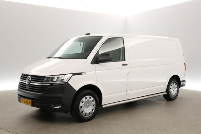 Volkswagen TRANSPORTER 2.0 TDI L2H1 Airco Cruise Carplay Navigatie PDC Trekhaak