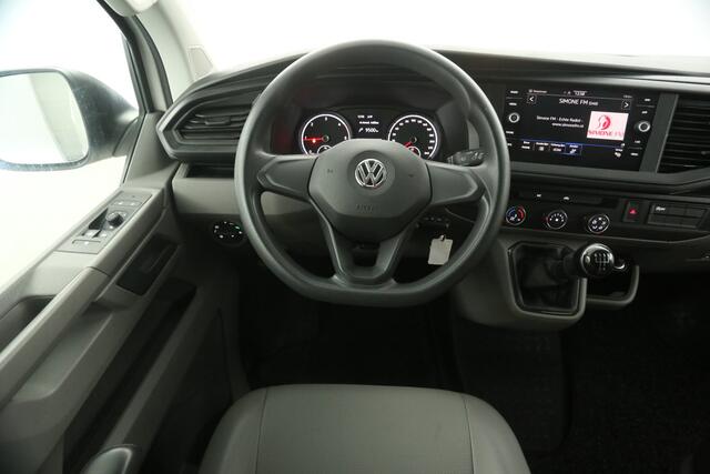 Volkswagen TRANSPORTER 2.0 TDI L2H1 Airco Cruise Carplay Navigatie PDC Trekhaak
