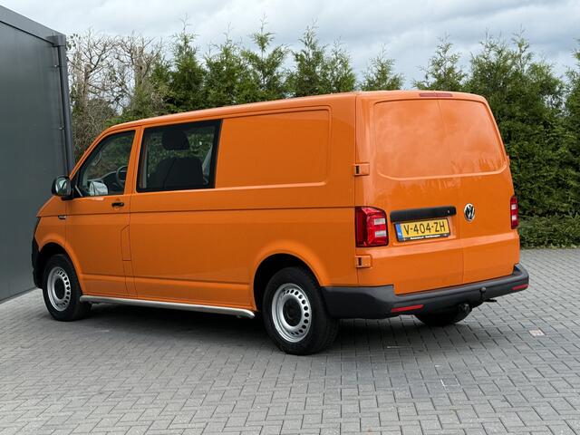 Volkswagen TRANSPORTER 2.0 TDI / L2H1 / DUBBELE CABINE / 1e EIG. / TREKHAAK / AIRCO / CRUISE / SIDEBARS