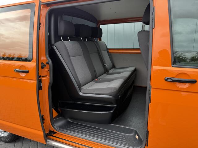 Volkswagen TRANSPORTER 2.0 TDI / L2H1 / DUBBELE CABINE / 1e EIG. / TREKHAAK / AIRCO / CRUISE / SIDEBARS