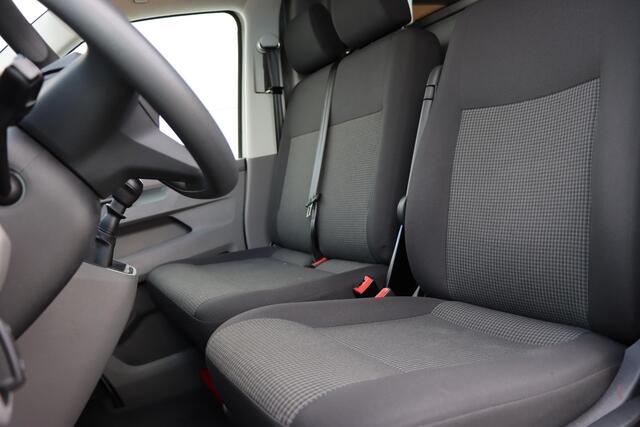 Volkswagen TRANSPORTER 2.0 TDI L1H1 26 Economy Business