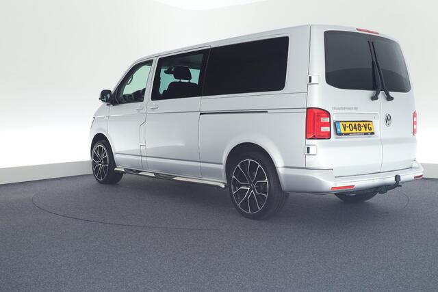 Volkswagen TRANSPORTER 2.0 TDI 150pk DSG L2H1 DC Highline Schuifdeur L+R Trekhaak Sidebars Navigatie