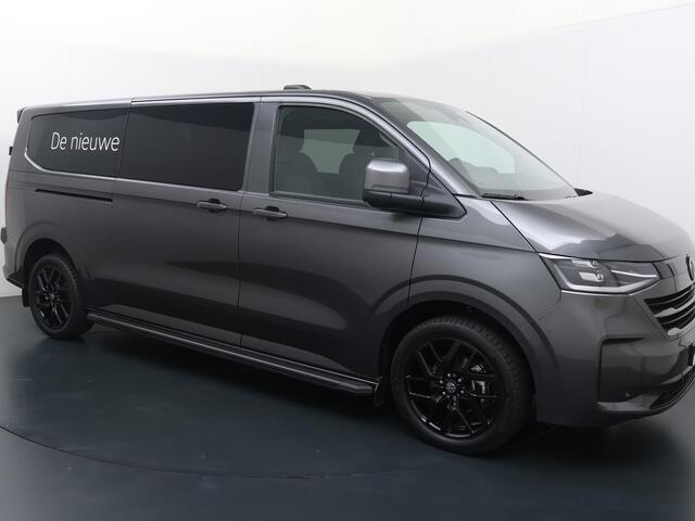 Volkswagen TRANSPORTER 2.0 TDI L2H1 DC 30 Bulli Intro L2 170 Pk Automaat Dubbele Cabine 5-Persoons | LM 19" Zwart Treeplanken | Navigatie Apple Carplay / Android Auto DAB+ | Trekhaak