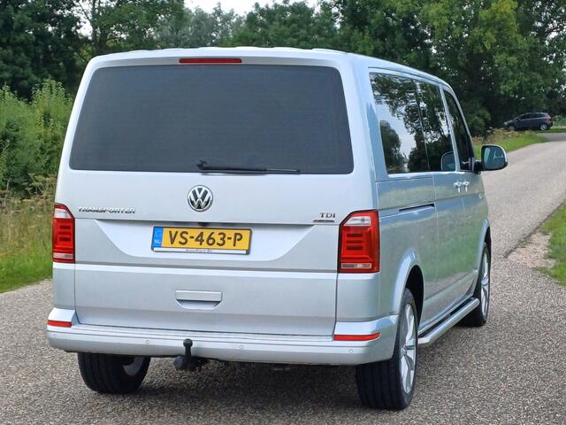 Volkswagen TRANSPORTER 2.0 TDI L2H1 DC 4Motion Highline. Zeer complete auto