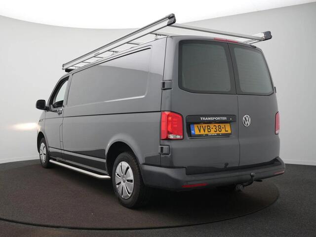 Volkswagen TRANSPORTER 2.0 TDI L2H1 110PK Airco | Navigatie ( Appel carplay / Andriod auto ) | Trekhaak |