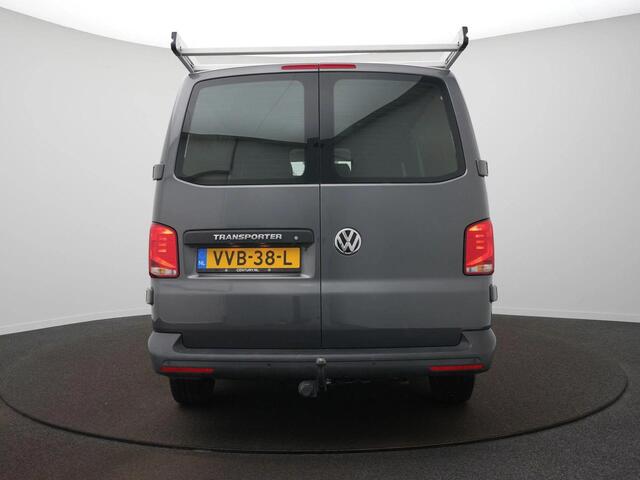 Volkswagen TRANSPORTER 2.0 TDI L2H1 110PK Airco | Navigatie ( Appel carplay / Andriod auto ) | Trekhaak |