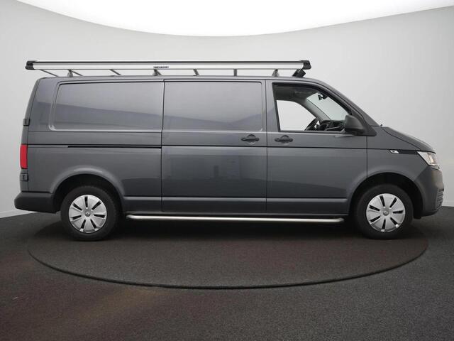 Volkswagen TRANSPORTER 2.0 TDI L2H1 110PK Airco | Navigatie ( Appel carplay / Andriod auto ) | Trekhaak |