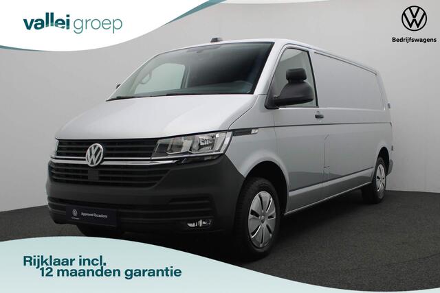Volkswagen TRANSPORTER 2.0 TDI L2H1 150PK 28 Comfortline | 3-zits | Parkeersensoren achter | Navi | Apple Carplay / Android Auto | Cruise