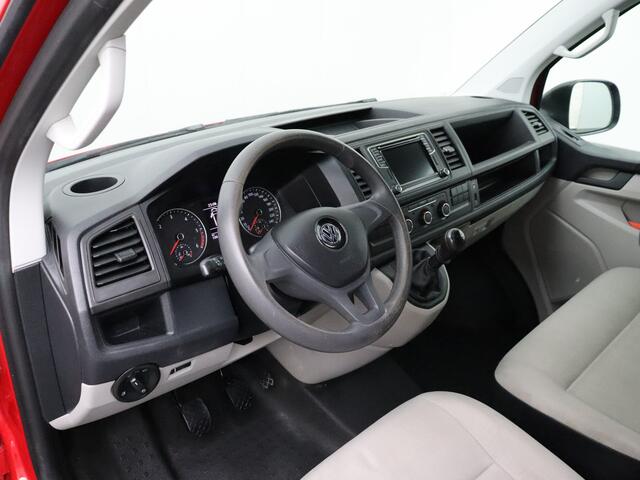 Volkswagen TRANSPORTER 2.0TDI 150PK | Navigatie | Airco | 3-Persoons | Trekhaak