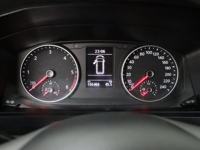 Volkswagen TRANSPORTER 2.0TDI 150PK | Navigatie | Airco | 3-Persoons | Trekhaak