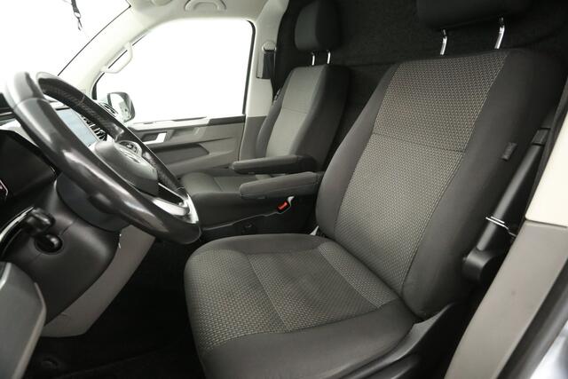 Volkswagen TRANSPORTER 2.0 TDI L2H1 30 Bulli 150PK DSG Automaat Airco ACC Camera Carplay LED Trekhaak Virtual Navi PDC 17"LMV