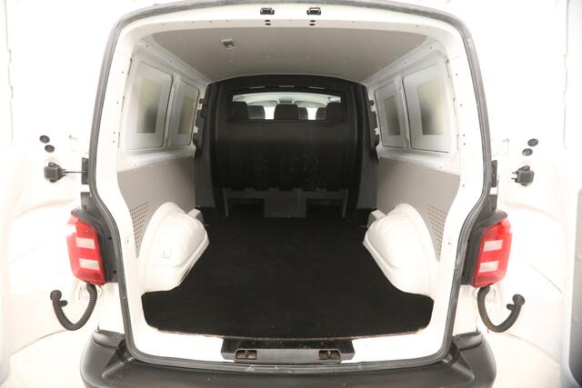 Volkswagen TRANSPORTER 2.0 TDI L2H1 140PK | Dubbele Cabine | 6 Persoons | Airco Carplay Navi Imperiaal Trekhaak
