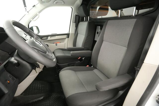 Volkswagen TRANSPORTER 2.0 TDI L2H1 | Airco | Trekhaak | Parkeersensoren | Elektrpakket