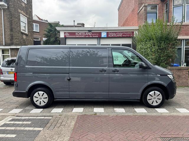 Volkswagen TRANSPORTER 2.0 TDI L2H1 28 Economy Business PDC voor en achter Carplay