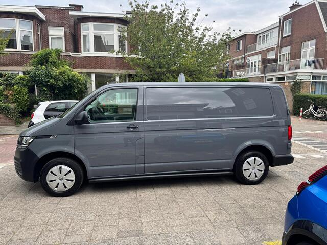 Volkswagen TRANSPORTER 2.0 TDI L2H1 28 Economy Business PDC voor en achter Carplay