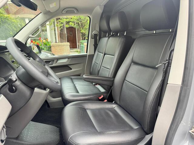 Volkswagen TRANSPORTER 2.0 TDI L2H1 28 Economy Business PDC voor en achter Carplay