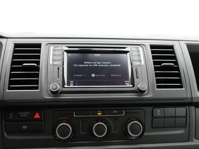 Volkswagen TRANSPORTER 2.0 TDI L2H1 Comfortline 75Kw | Navigatie | Achteruitrijcamera | Appconnect |trekhaak