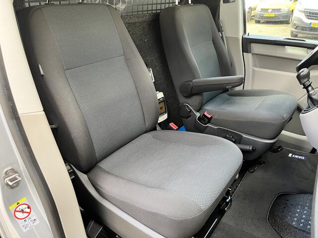 Volkswagen TRANSPORTER 2.0 TSI L2H1 Benzine/Cng Dubbele Schuifdeur Airco Cruise controle Bpm vrij Trekhaak Klep achter Omvormer Kastinrichting Standkachel Euro 6 Benzine Ideaal voor ombouw naar Camper !!