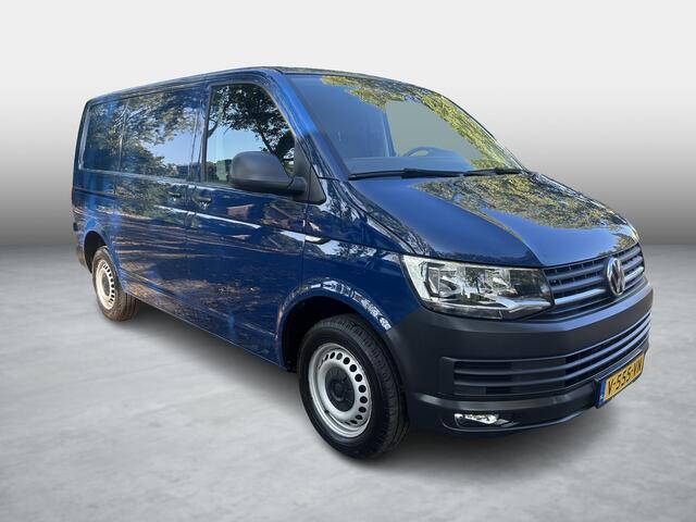 Volkswagen TRANSPORTER 2.0 TDI L1H1 Comfortline 102PK | CarPlay | voorruit verw | PDC | trekhaak