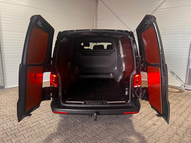 Volkswagen TRANSPORTER 2.0 TDI L2H1 28 dubbele cabine 6persoons nieuwstaat VVB400 BPM vrij! Benut nu nog uw voordeel!