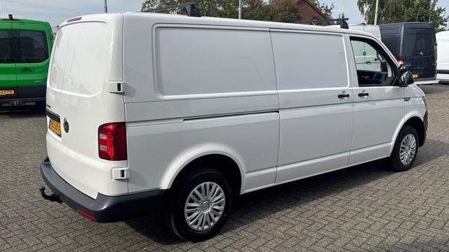 Volkswagen TRANSPORTER 2.0 TDI 75KW 102PK L2H1 EURO 6 AIRCO/ CRUISE CONTROL/ TREKHAAK/ NAVIGATIE/ 100% DEALERONDERHOUDEN