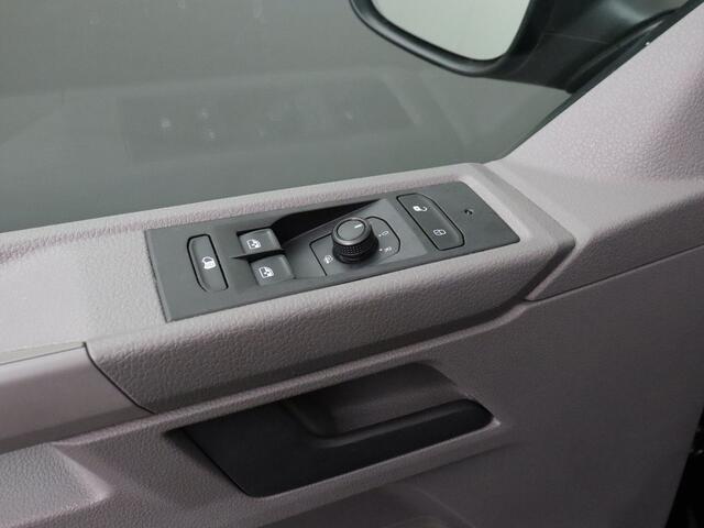 Volkswagen TRANSPORTER 2.0TDi 150PK Automaat Lang | Led | Achterdeuren | Standkachel | Airco | Cruise | Betimmering