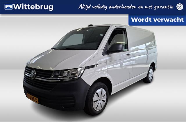 Volkswagen TRANSPORTER 2.0 TDI L1H1 26 Eco Business Navi by App / Trekhaak / PDC / Cruise