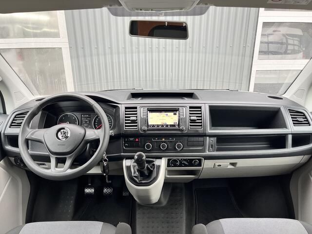 Volkswagen TRANSPORTER 2.0 TDI L1H1 Btw/Bpm vrij!! Marge Airco Cruise controle Trekhaak 2200kg Trekgewicht Parkeersensoren achter Telefoonvoorbereiding 2-Persoons Navigatiesysteem Euro 6 Beste