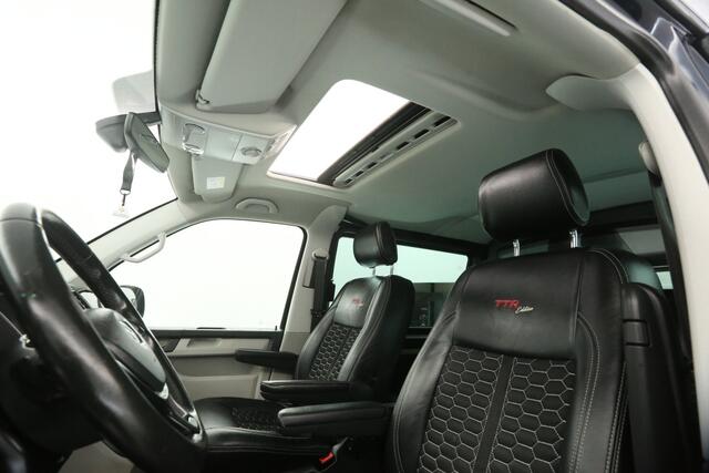 Volkswagen TRANSPORTER 2.0 TDI L2H1 204PK | DC | Automaat | Pano | Airco | Camera | Carplay | Adaptive Cruise | Trekh. | 2xSchuifdeur