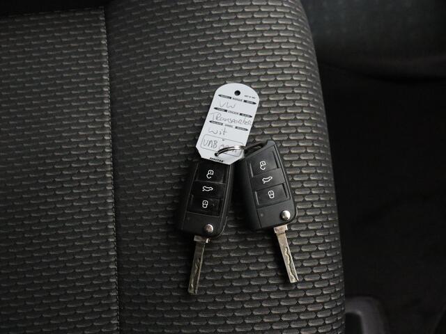 Volkswagen TRANSPORTER 2.0TDI 150PK DSG Automaat | Achterdeuren | Navigatie | Airco | Cruise | Betimmering