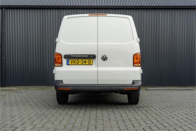 Volkswagen TRANSPORTER T6.1 2.0 TDI | L2H1 | Automaat | CarPlay | Navigatie | Cruise | Airco | PDC | Euro 6