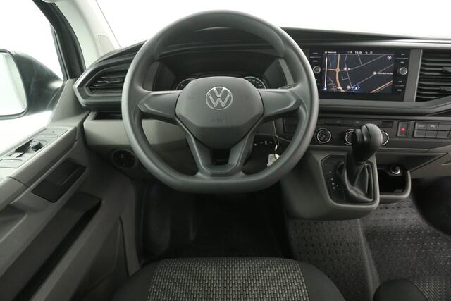 Volkswagen TRANSPORTER 2.0 TDI T6.1 L2H1 150PK | Automaat | Camera | Carplay | 3-Zits | Airco | Trekh. | Achterklep