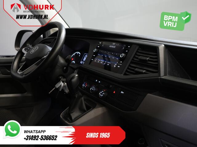 Volkswagen TRANSPORTER T6.1 2.0 TDI 150 pk DSG Aut. L2 DC BPM VRIJ! Dubbel Cabine 6 Pers./ Lage KM!/ Adapt.Cruise/ Navi/ Carplay/ Trekhaak