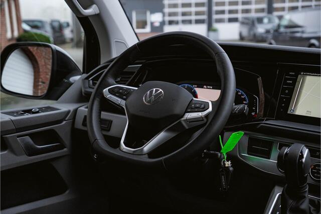 Volkswagen TRANSPORTER T6.1 2.0 TDI 204 PK DSG CARAVELLE L2H1 A-KLEP DUB/DUB ACC | LED | Leder | Virtual Cockpit | Privacy glass |